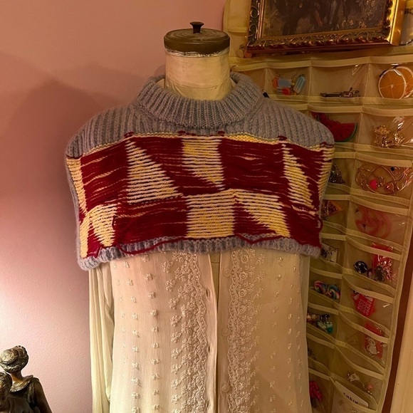 Nwot Calvin Klein 205w39nyc knit cape - Picture 1 of 9